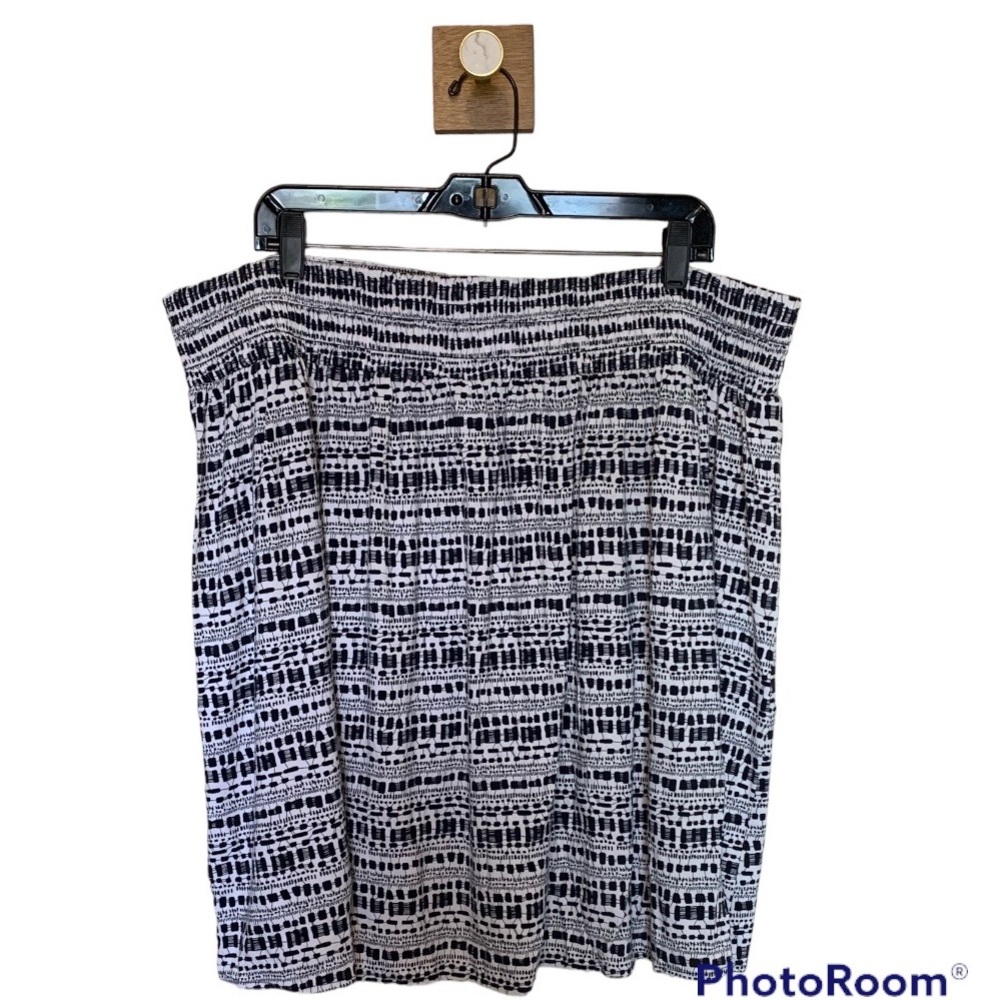 Lane Bryant Geometric Skirt - Size 22/24